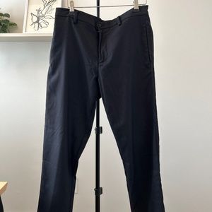 Frank And Oak 32 x 32 - The Tapered Flex Worker's Pant in Black